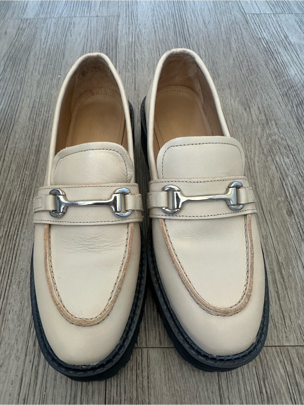 & Other Stories Buckled Chunky Leather Loafers Beige - Size 39 (US 8.5) NWOT - Picture 3 of 10